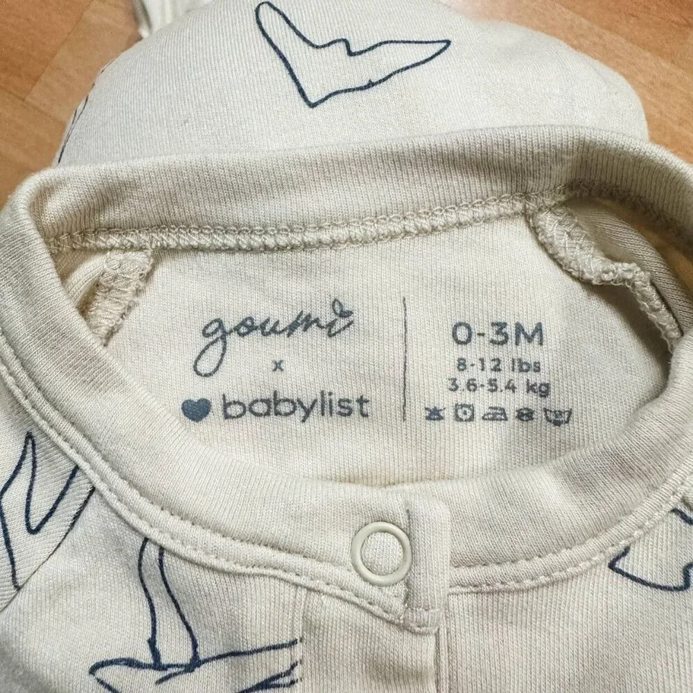 Goumi Unisex Cream Gray Seagull Print Going Home Knotted Gown & Hat Set 0-3M